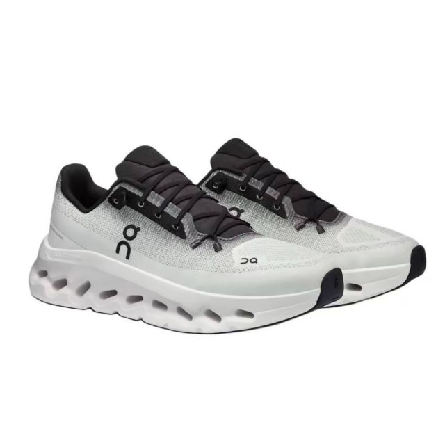 Кроссовки ON Cloudtilt White Black - изображение 1