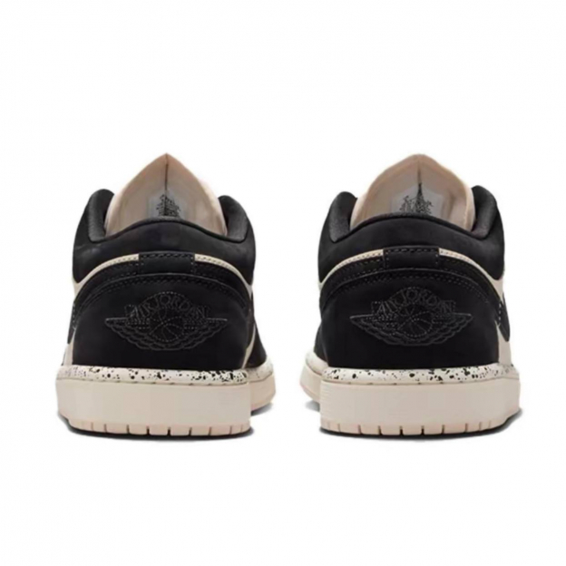 Кроссовки Air Jordan 1 Low Guava Ice Black - изображение 3