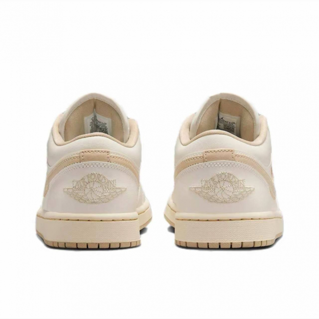 Кроссовки Air Jordan 1 Low Cream Beige - изображение 3