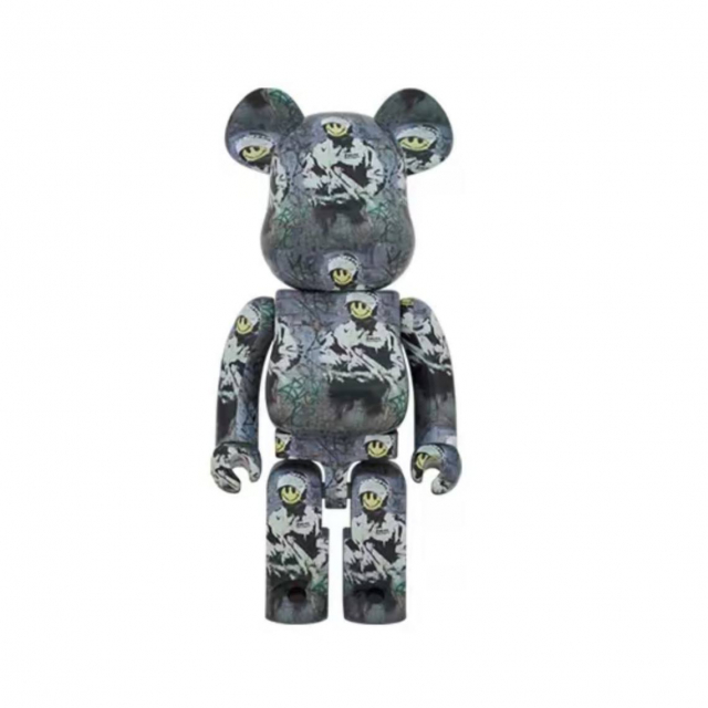 Коллекционная фигурка Medicom Toy Bearbrick Riot Cop