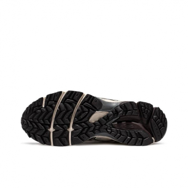 Asics Gel-Kahana 8 Cream Black