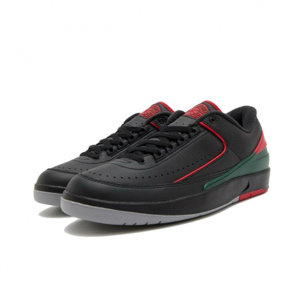 Air Jordan 2 Retro Low Black Fire Red