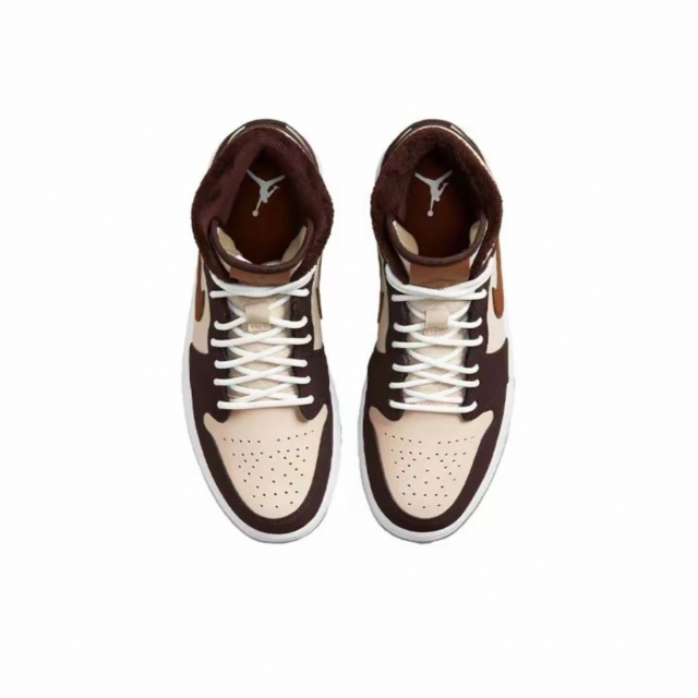 Air Jordan 1 Mid SE Cream Dark Chocolate