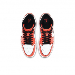 Air Jordan 1 Mid SE Turf Orange