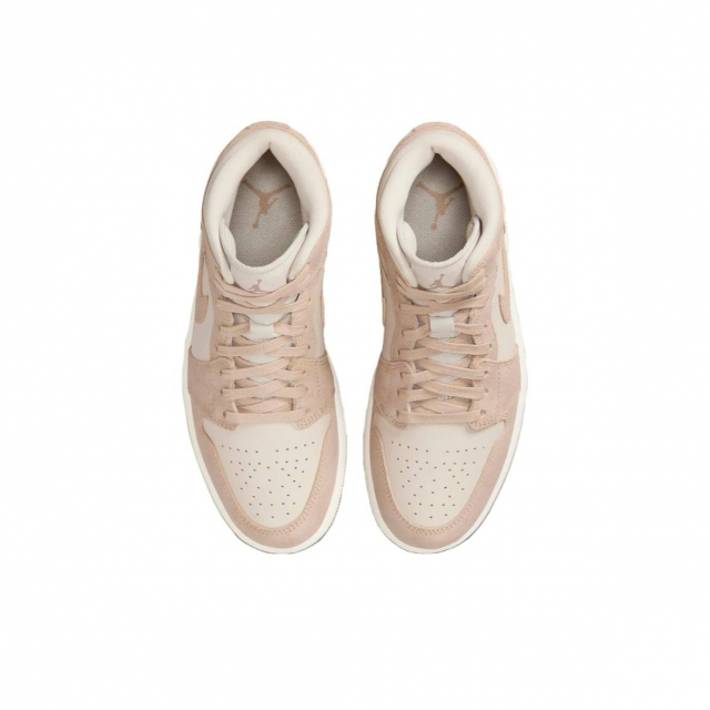 Air Jordan 1 Mid SE Legend Light Brown