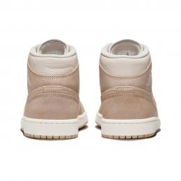 Air Jordan 1 Mid SE Legend Light Brown