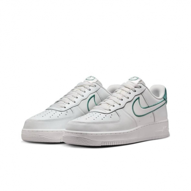 Nike Air Force 1 Low Resort and Sport