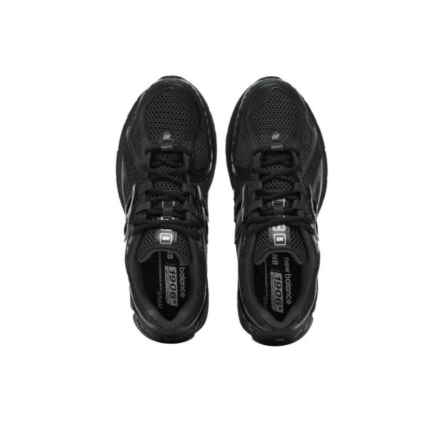 New Balance 1906R Triple Black