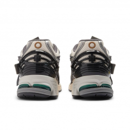 New Balance 1906R Tech Explosion Silver Metallic