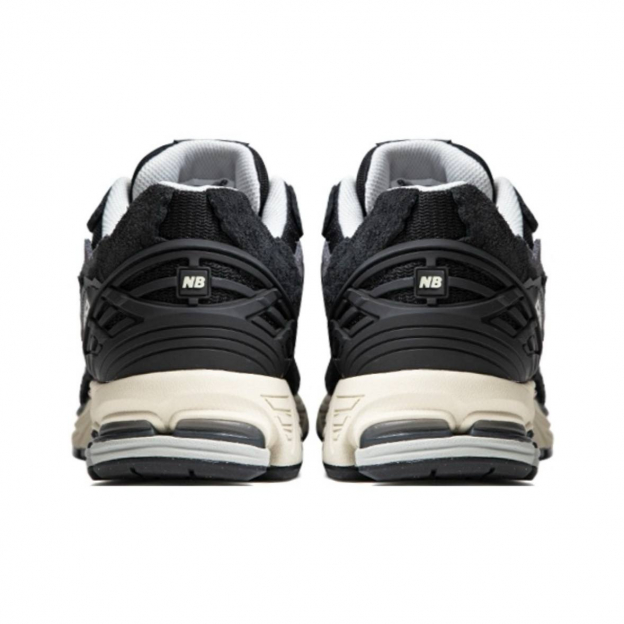 New Balance 1906R Protection Pack Black