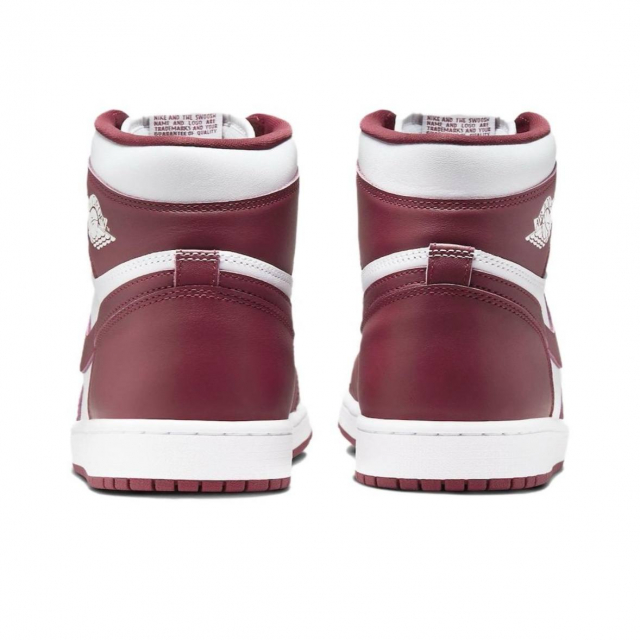 Air Jordan 1 Retro High OG Team Red