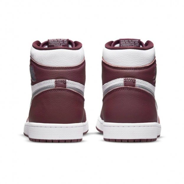 Air Jordan 1 Retro High OG Bordeaux