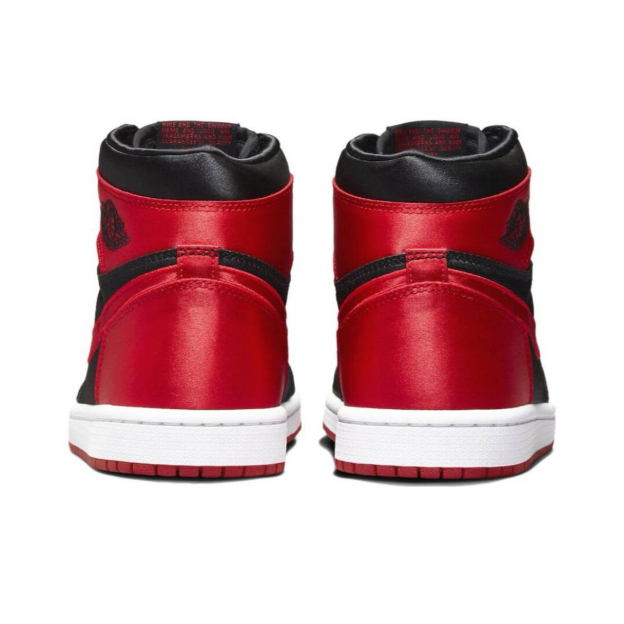 Air Jordan 1 Retro High OG Satin Bred