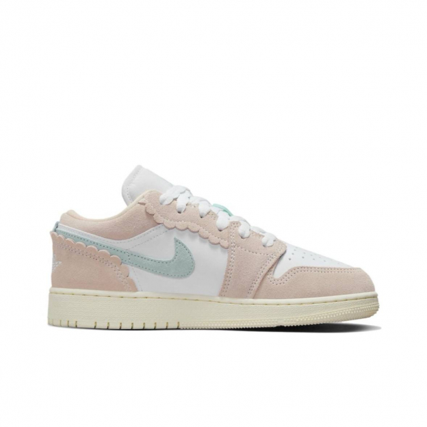 Air Jordan 1 Low Pink Soft Blue White