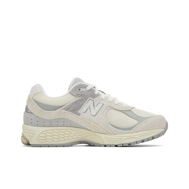 New Balance 2002R Linen