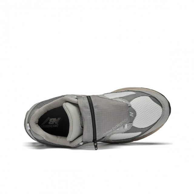 New Balance 2002R Pocket Grey