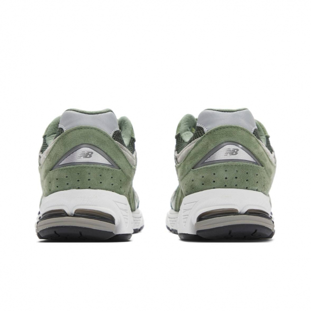 New Balance 2002R Norway Spruce