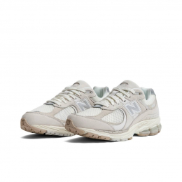 New Balance 2002R White Ivory