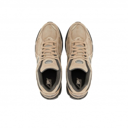 New Balance 2002R Indigo Brown Black