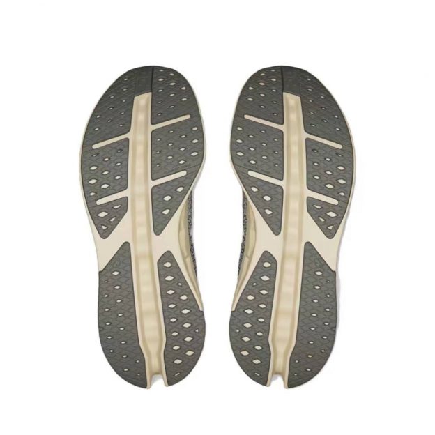 Кроссовки ON Cloudsurfer Max Beige Grey - изображение 4