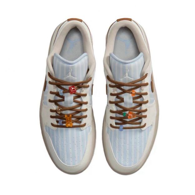 Кроссовки Air Jordan 1 Low Pinstripes - изображение 2