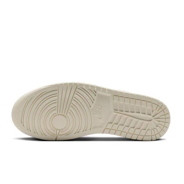 Кроссовки Air Jordan 1 Low Pinstripes - изображение 4