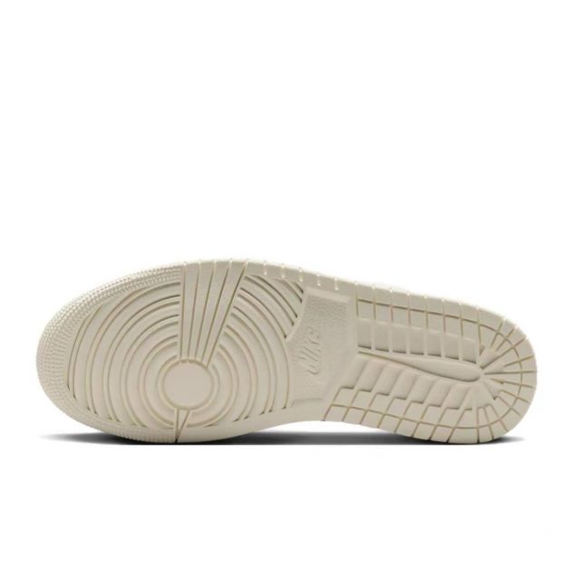 Кроссовки Air Jordan 1 Low Pinstripes - изображение 4