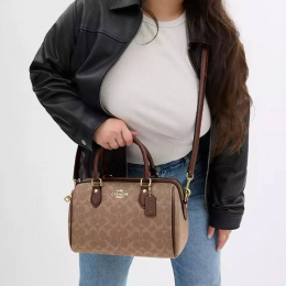 Coach Rowan 25 Bag
