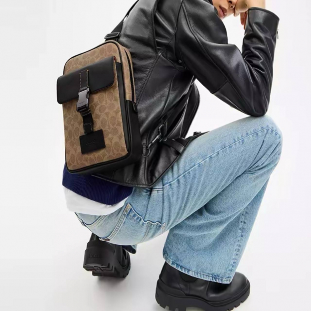 Coach Sullivan 18 Bag