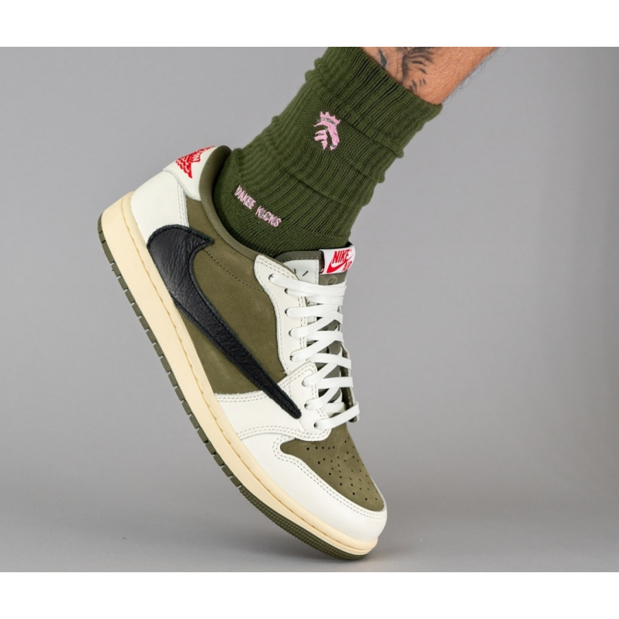 НОВЫЕ РАСЦВЕТКИ TRAVIS SCOTT X AIR JORDAN: BRIGHT CACTUS, MEDIUM OLIVE И DARK MOCHA