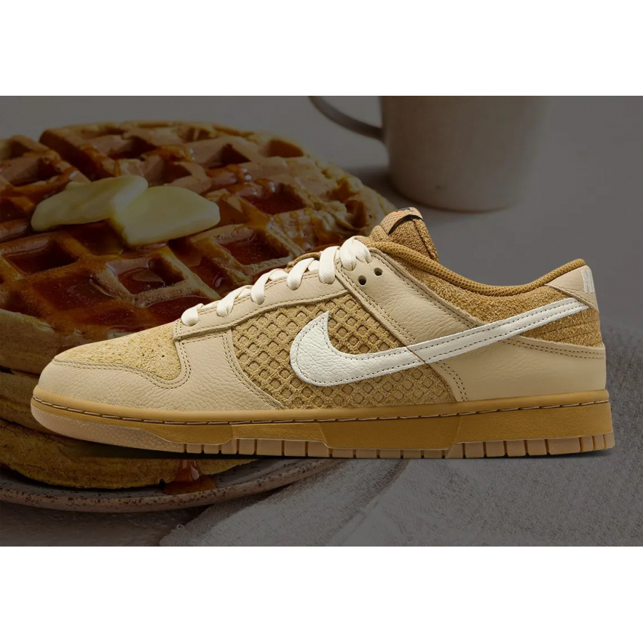 NIKE DUNK LOW WAFFLES