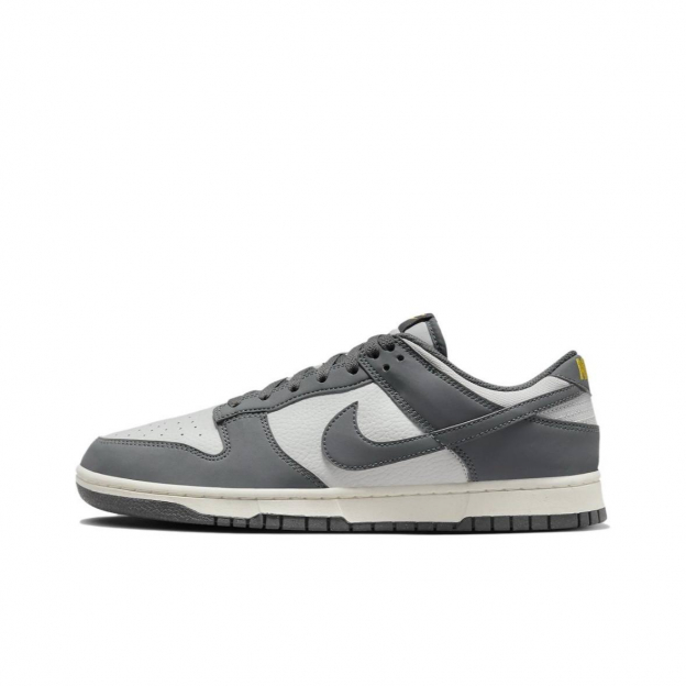 Nike Dunk Low Next Nature Smoke Grey