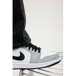 Air Jordan 1 Low Light Smoke Grey 