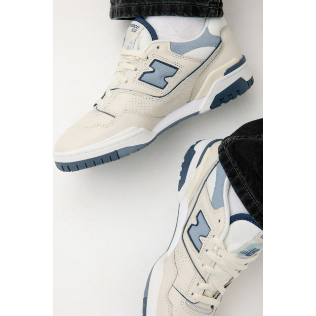 New Balance 550 Beige Cream Natural Light Blue 