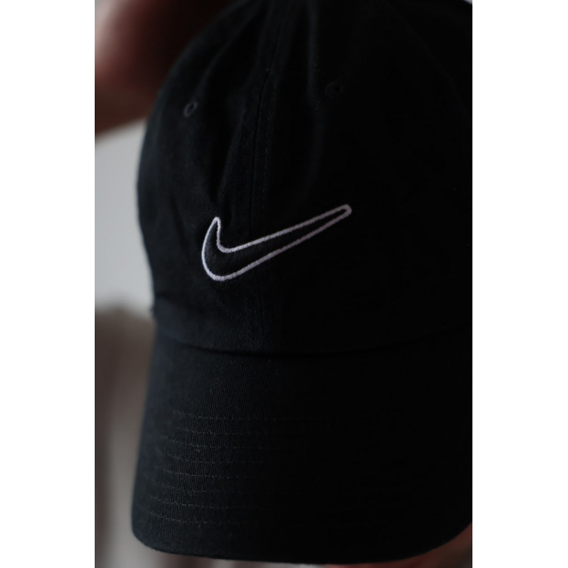 Кепка Nike Essential Swoosh Cap Black White