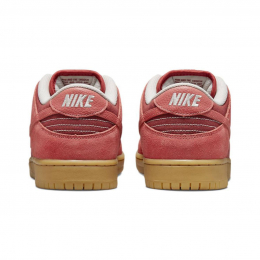 Nike SB Dunk Low Red Gum