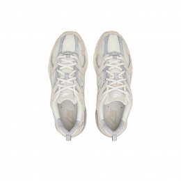 New Balance 530 Cream Beige White Grey