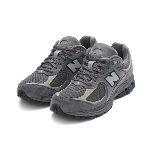 New Balance 2002R Dark Smoke Grey