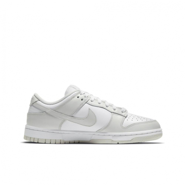 Nike Dunk Low  Photon Dust 