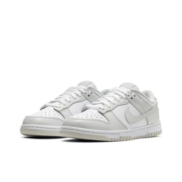 Nike Dunk Low  Photon Dust 
