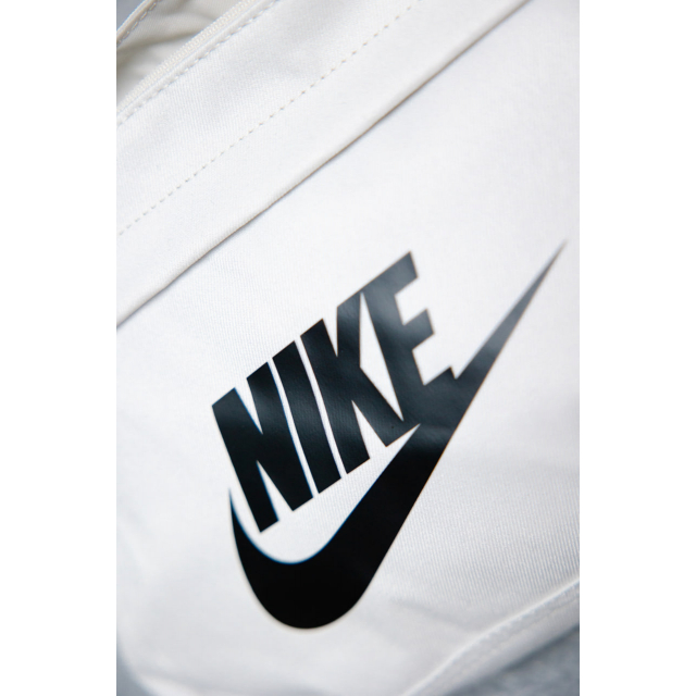 Сумка Nike Waist Bag Light Grey