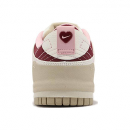 Nike Dunk Low Disrupt 2 Valentine’s Day