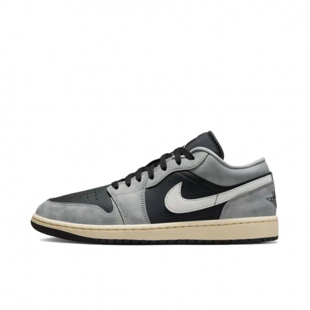Air Jordan 1 Low Light Smoke Grey