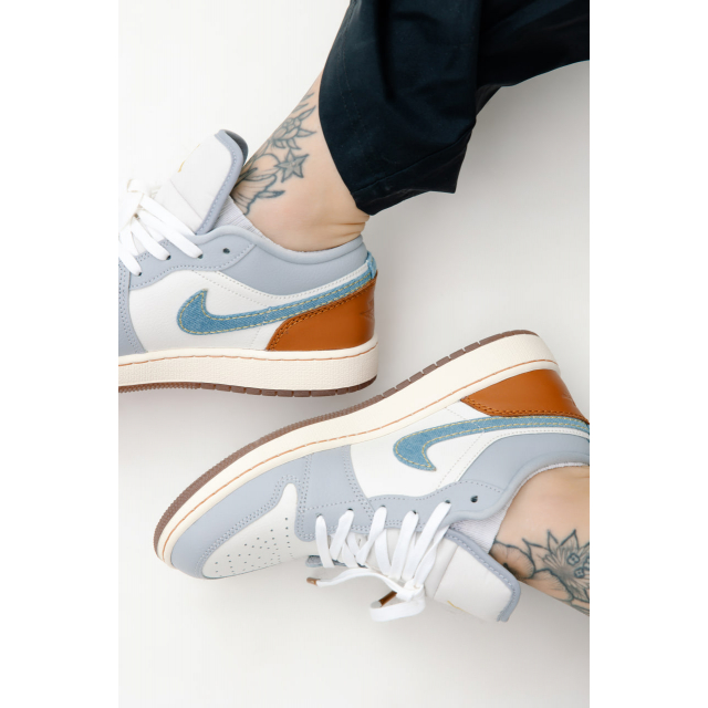 Air Jordan 1 Low SE Phantom Amber Brown