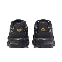 Nike Air Max Plus GS Camouflage Black Safety Orange