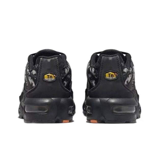 Nike Air Max Plus GS Camouflage Black Safety Orange