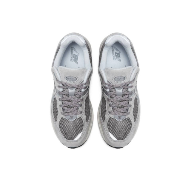 New Balance 2002R Grey