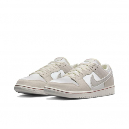 Nike SB Dunk Low Coconut Milk