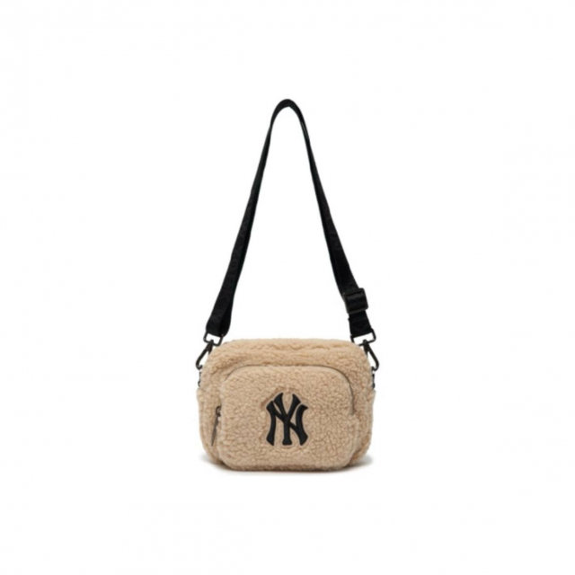 MLB NY Shoulder Bag Fleece Beige Black
