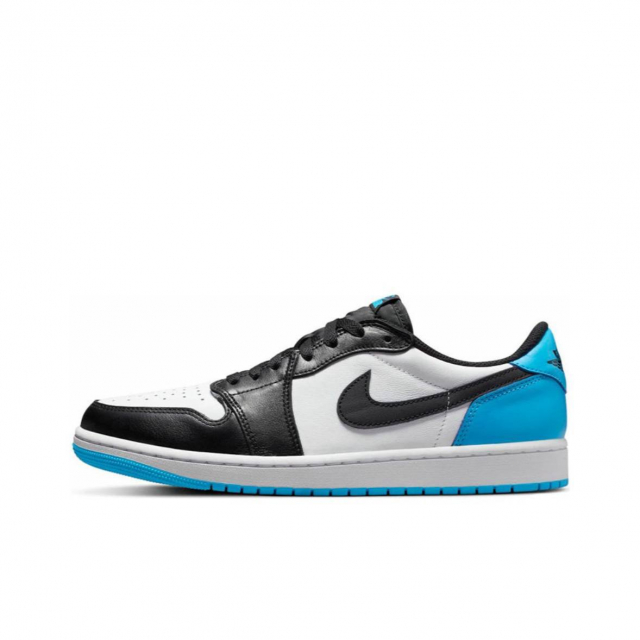 Air Jordan 1 Retro Low OG UNC